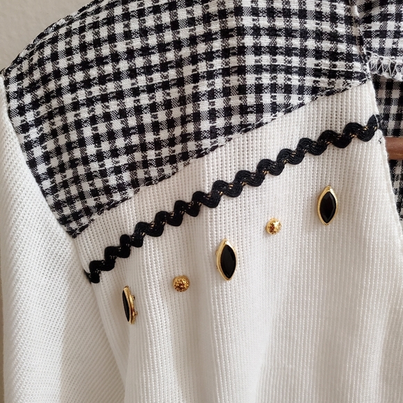 Adolfo Sport Women's Jacket - Picture 2 of 9